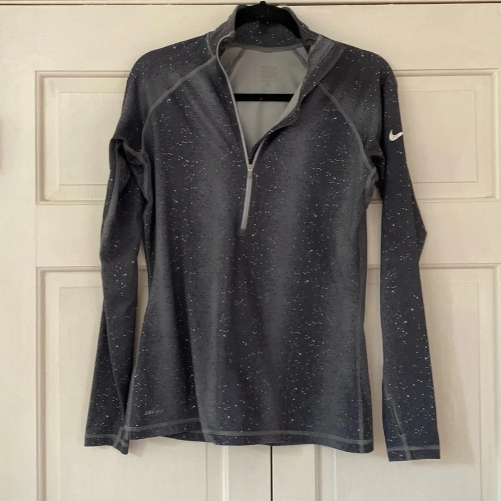 Nike Pro Women’s 1/2 Zip Pullover Dri Fit Sweatshirt Track‎ Jacket Athleisure